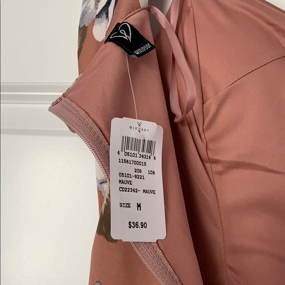 Windsor Off the Shoulder Floral Cocktail Dress - Picture 6 of 6